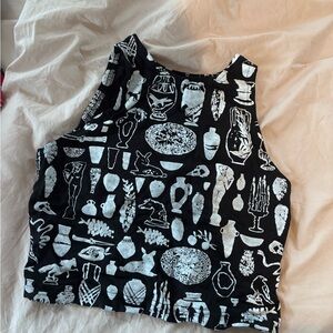 Black and White Graphic Women's Top